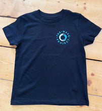 Load image into Gallery viewer, Kids The Wave Project Roundel Tee - Black organic cotton