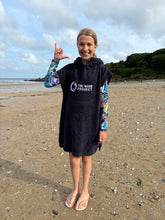 Load image into Gallery viewer, Kids/Children's Towel Changing Robe