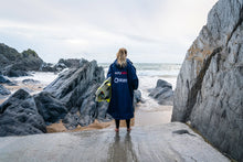 Load image into Gallery viewer, The Wave Project Limited Edition Dryrobe
